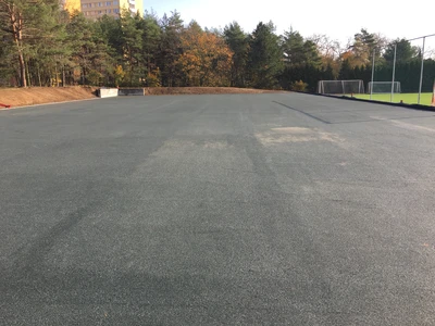 Sportovní hřiště - Lesná